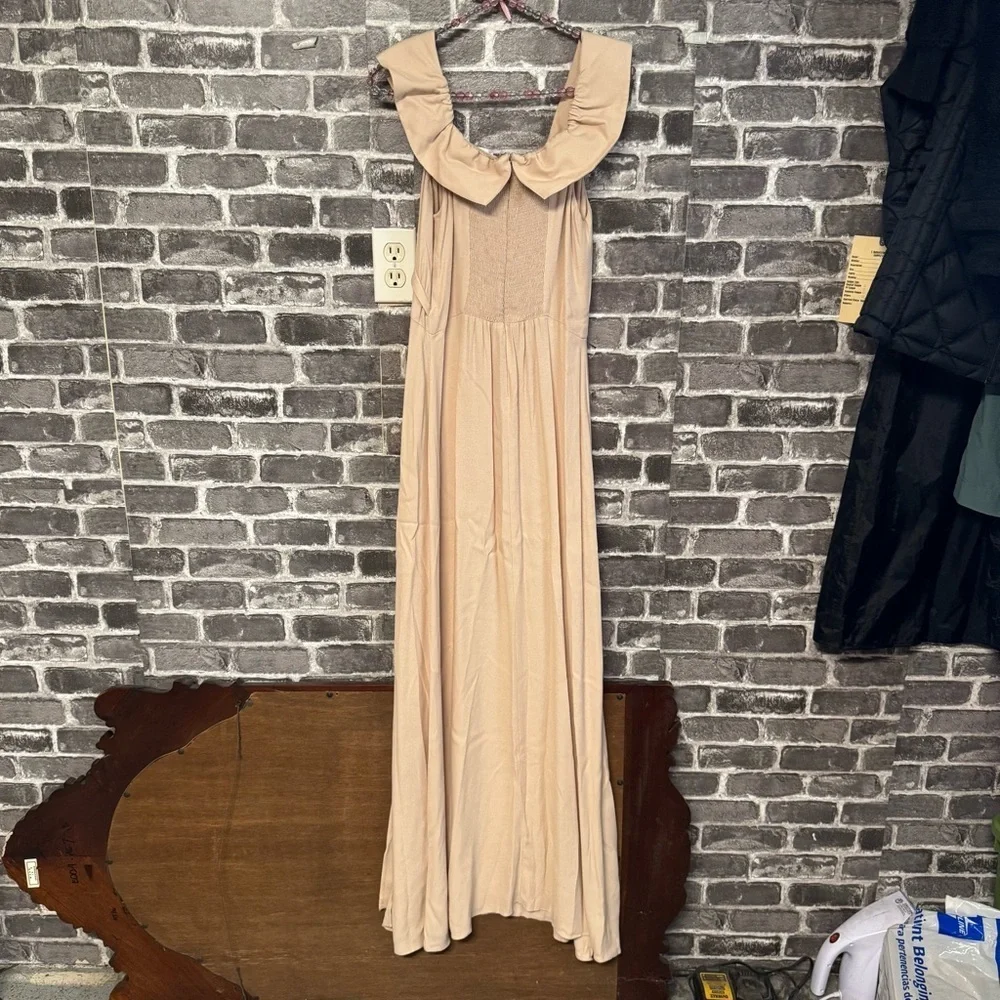 REFORMATION Redford Dress in Champagne maxi gown leg slit - Picture 11 of 14